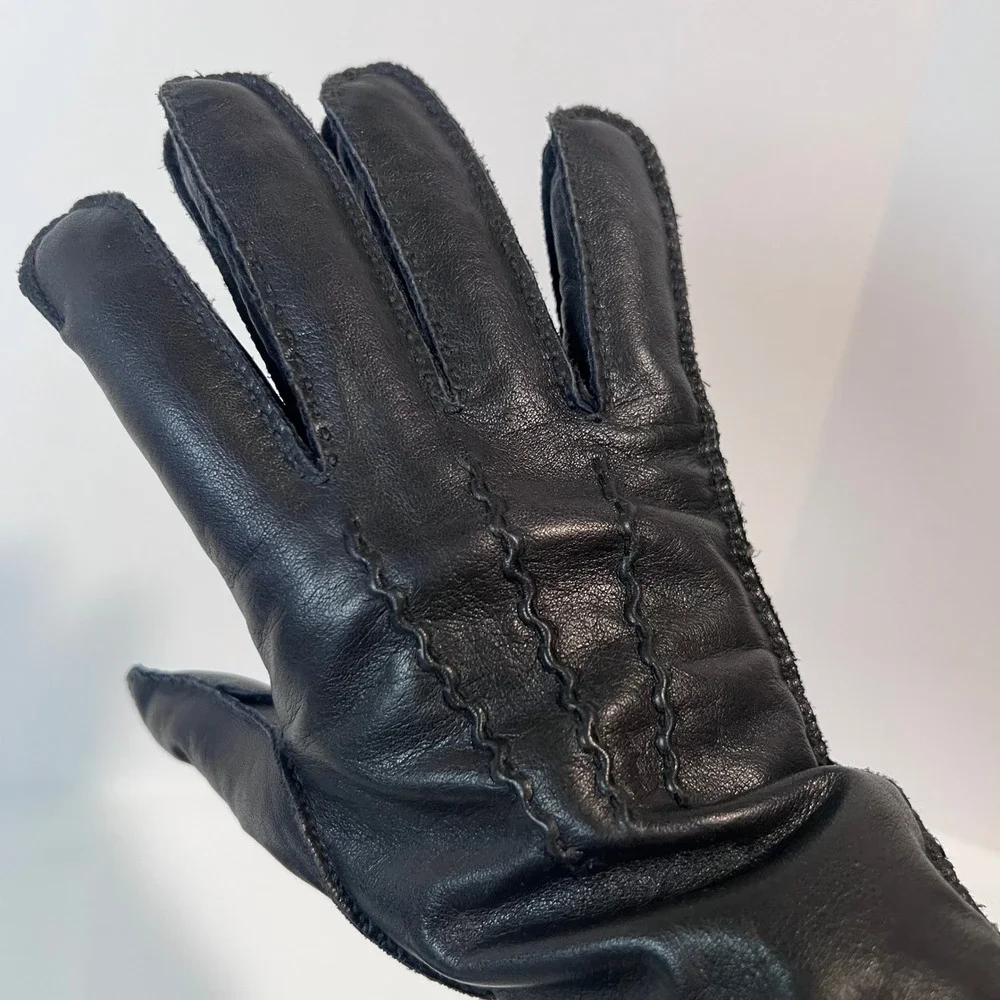 Daniel Hays Black Leather Gloves Acrylic Knit Lining Womens‎ Size M